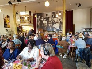 voorbeeldluistervoorstelling